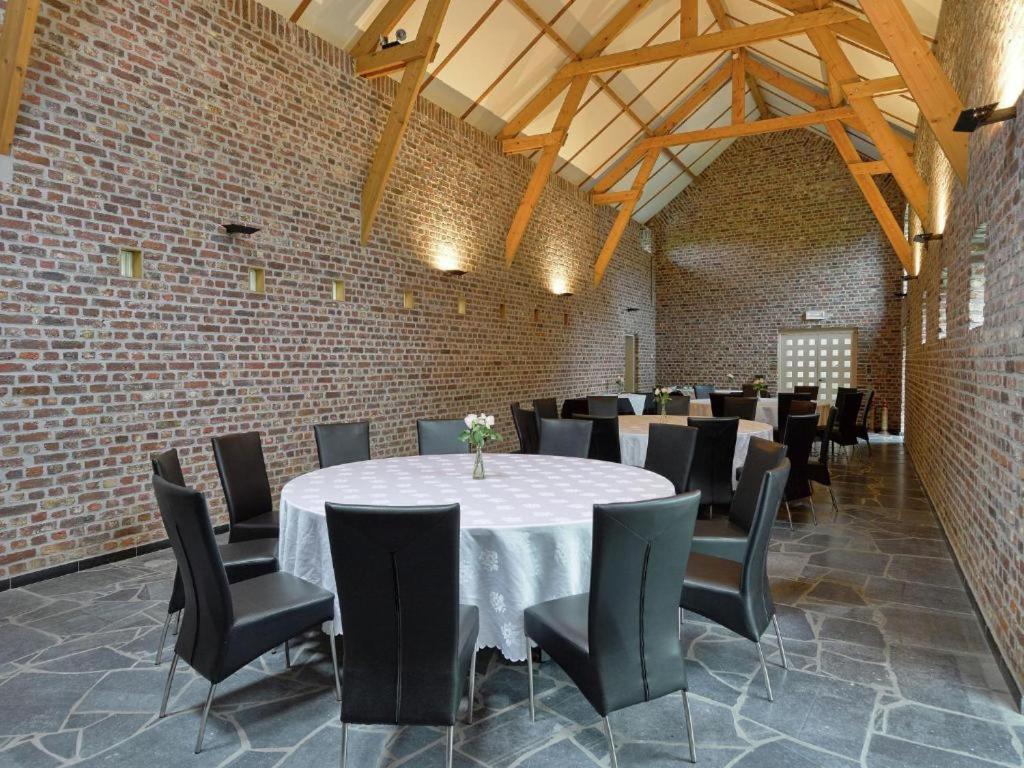 Готель Het Bloesemklooster Relais Сінт-Трейден Екстер'єр фото